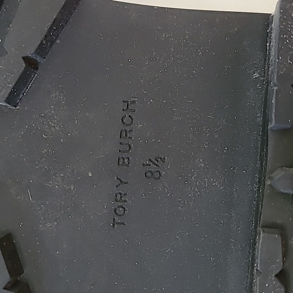 Tory Burch cream Jessa Lug Sole Ankle Boot size 8.5 - Picture 11 of 11